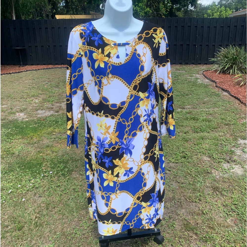 Printed dress